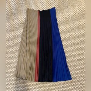 Agnona Italy Wool Cashmere Pleated Skirt